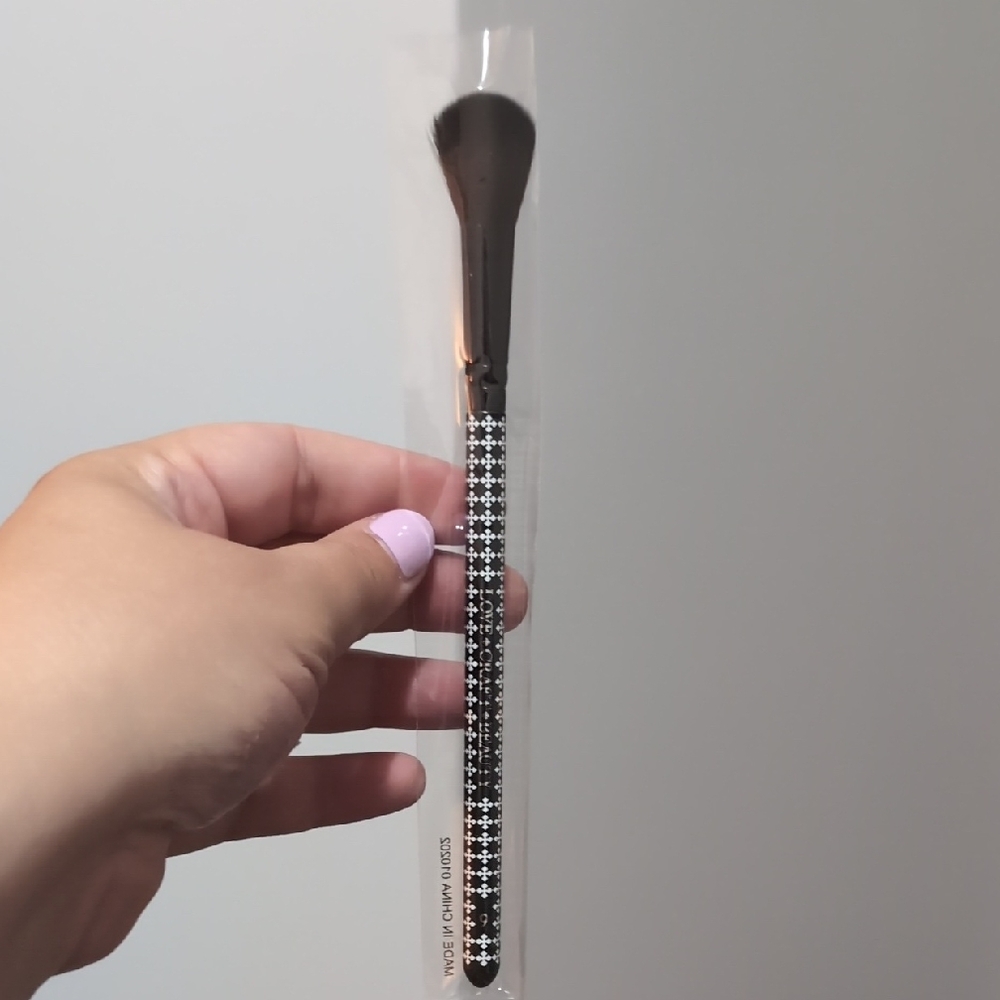 Love + Craft + Beauty #9 Highlighter Makeup Brush